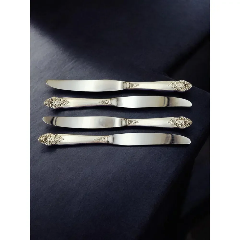 Oneida Prestige Silverplate Set of 4 Dinner Knives 1951 Distinction Flatware Vtg